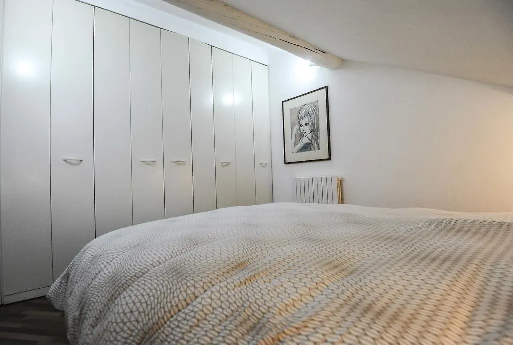 Filzi 9 Apartment Milan Italy